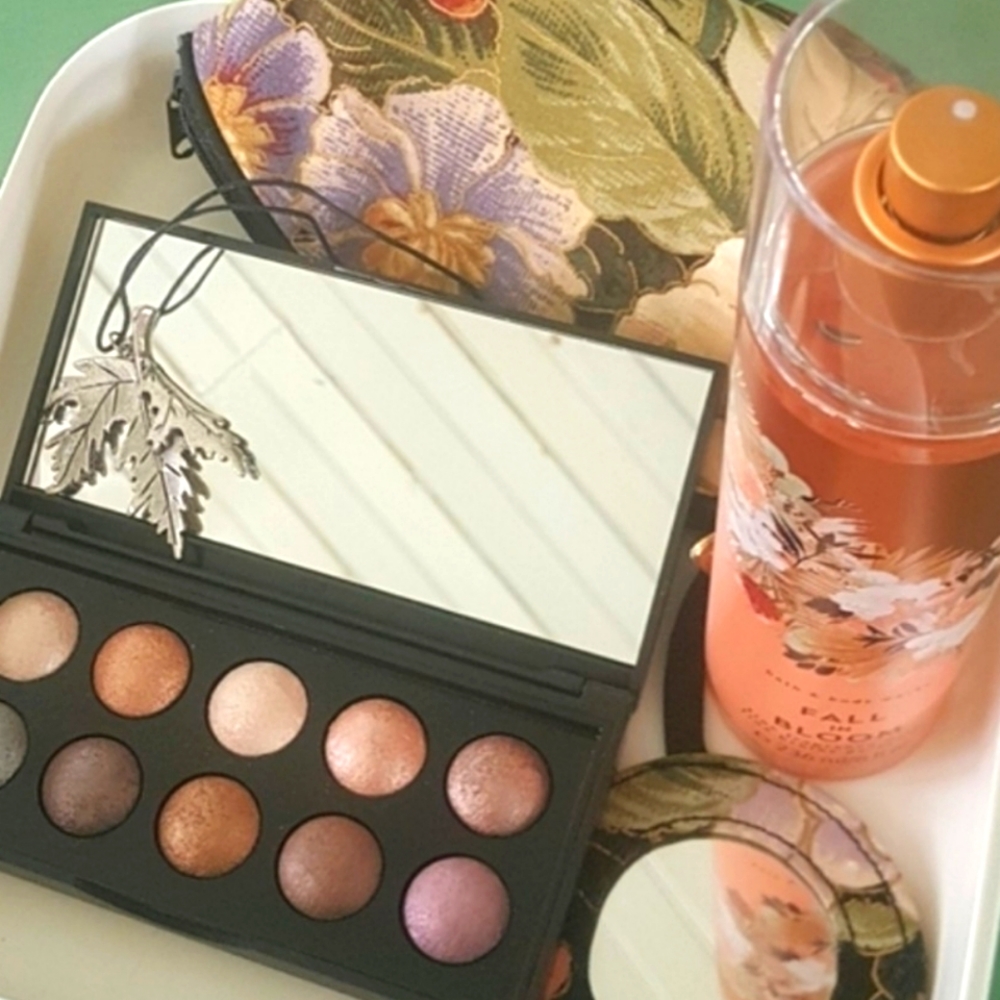 🍃🍁 Fall Baking Makeup Gift Set - Picture 2 of 11